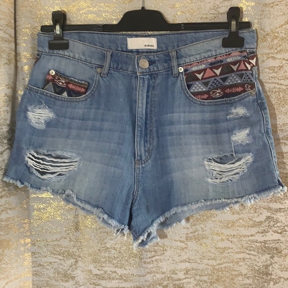 GARAGE Light Blue Wash High Waisted Distressed Festival Short Jeans Size 11 - Picture 2 of 11